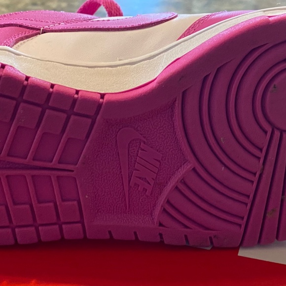 Fuchsia low dunks - Picture 3 of 6